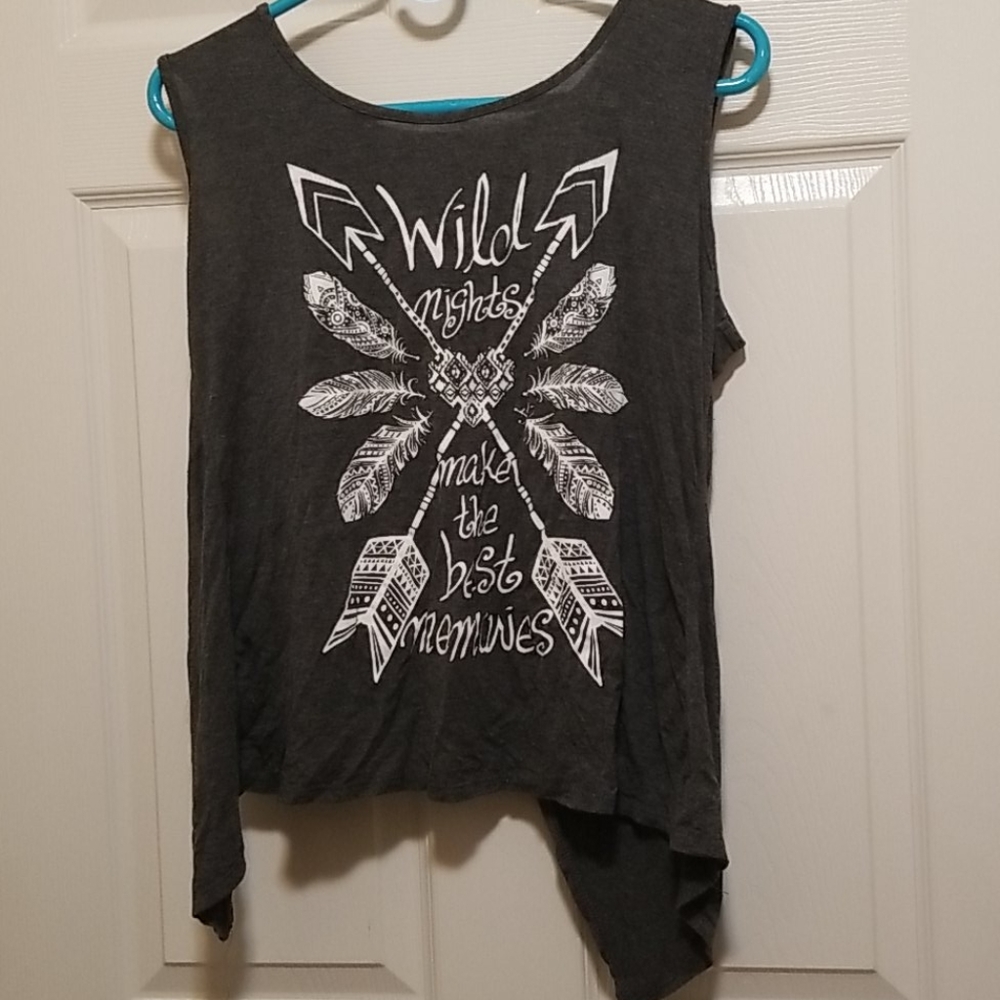 Gray tank top
